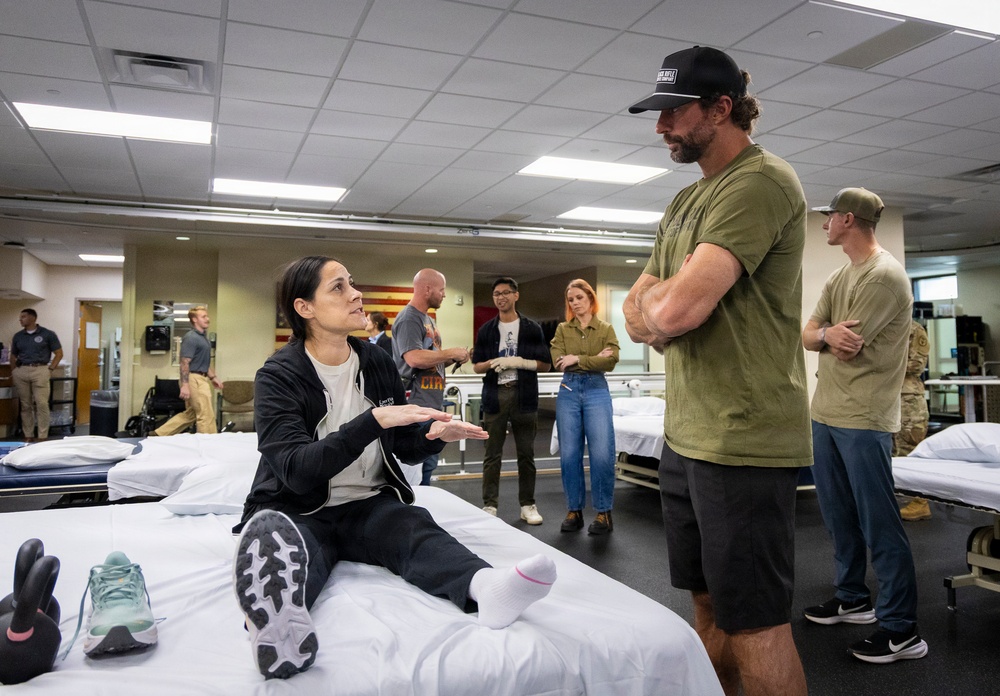 Travis Pastrana Visits Walter Reed