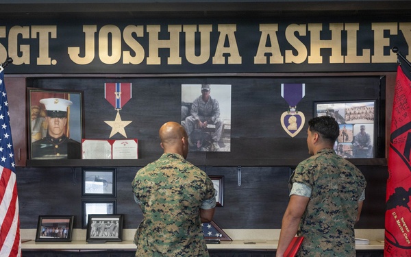 Brig. Gen. Ingram Tours Ashley Kennels