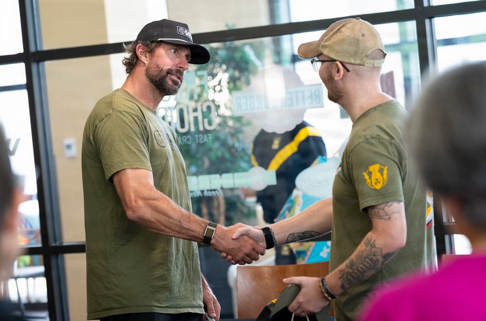 Travis Pastrana Visits Walter Reed