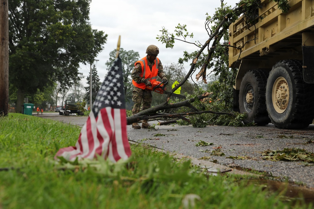 Indiana National Guardsmen answer governor's call to assist in storm relief efforts