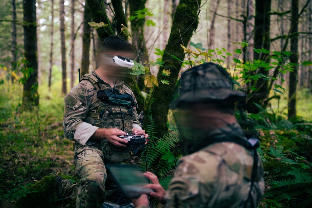 1st Special Forces Group (Airborne) conducts drone operations training
