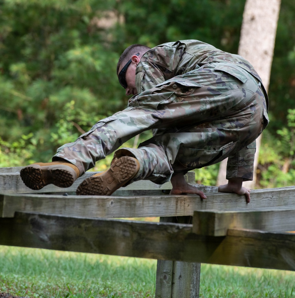 327th Military Police Battalion tackles Confidence Course at Fort McCoy