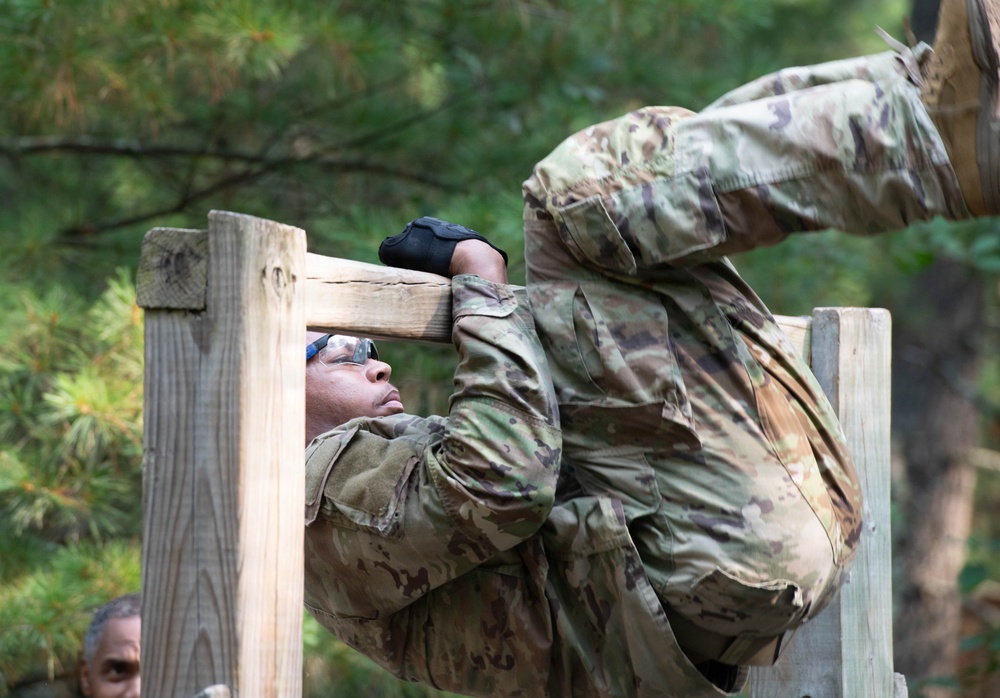 327th Military Police Battalion tackles Confidence Course at Fort McCoy