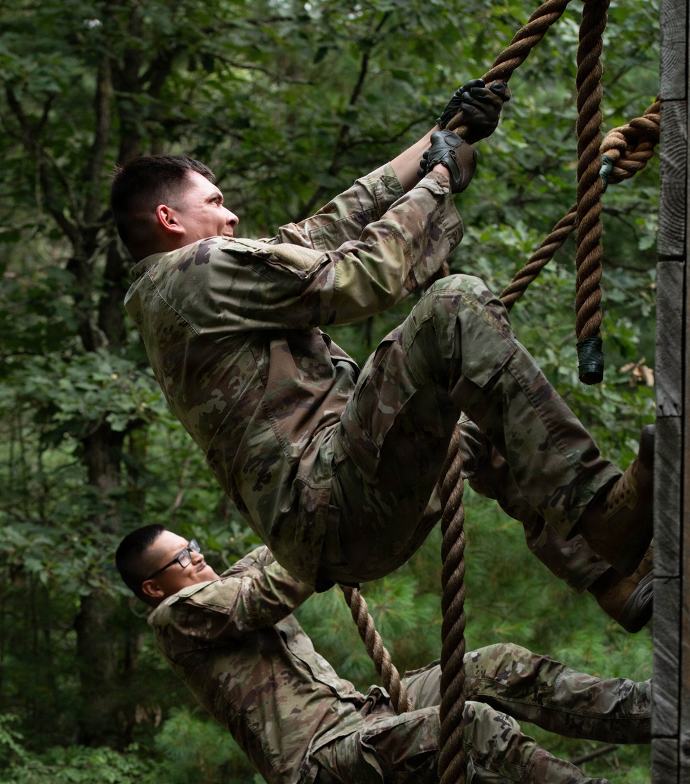 327th Military Police Battalion tackles Confidence Course at Fort McCoy
