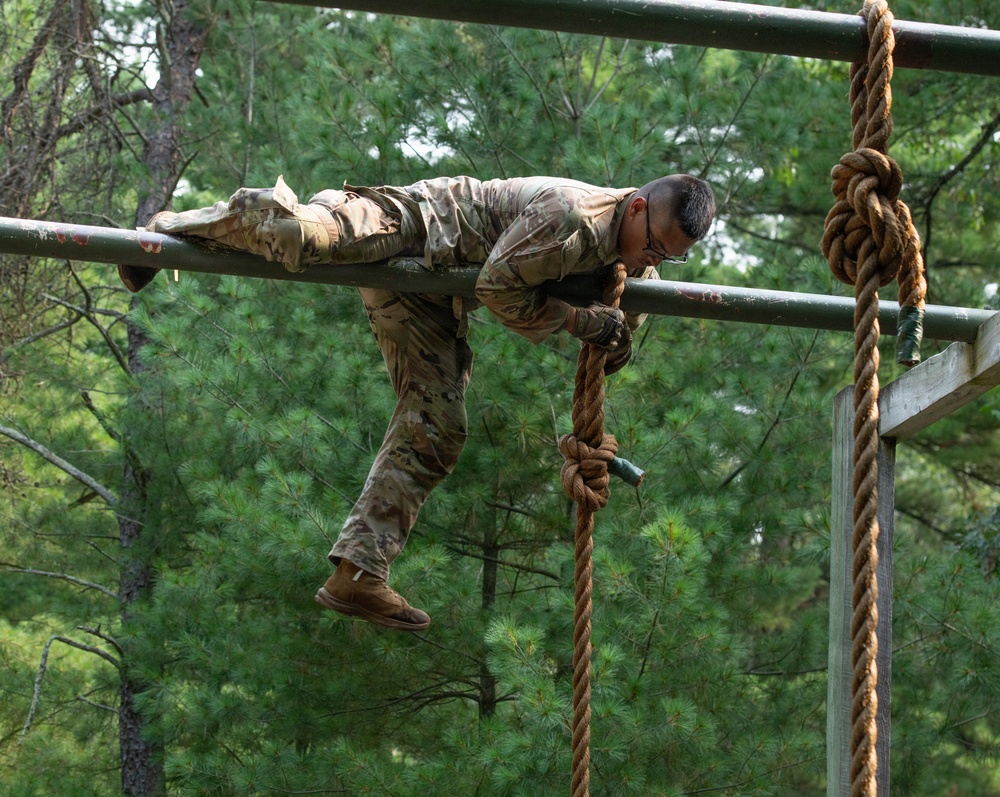 327th Military Police Battalion tackles Confidence Course at Fort McCoy