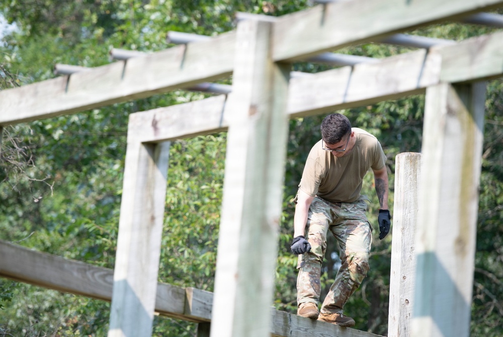 327th Military Police Battalion tackles Confidence Course at Fort McCoy