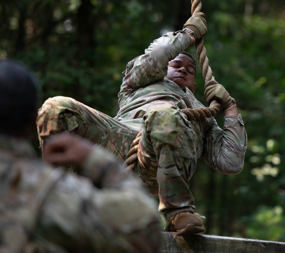 327th Military Police Battalion tackles Confidence Course at Fort McCoy