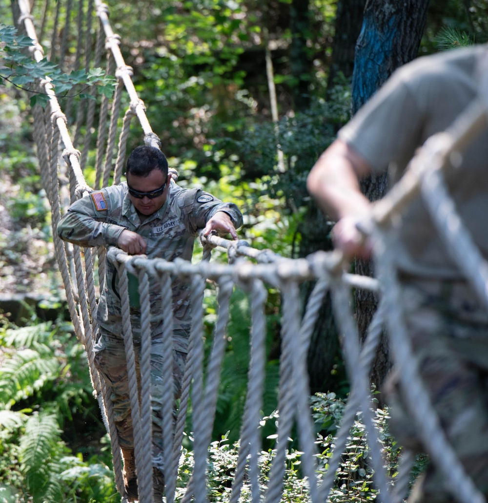 327th Military Police Battalion tackles Confidence Course at Fort McCoy