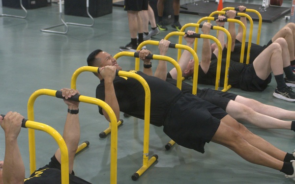 1st Armored Division senior leader physical training