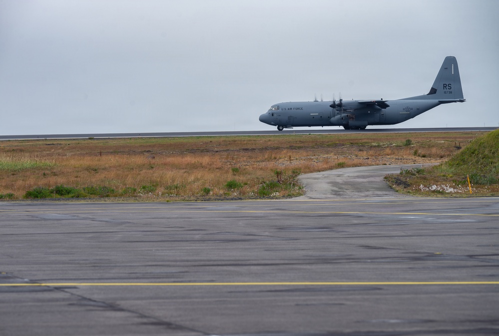 37th Airlift Squadron arrives in Iceland for Northern Viking 26