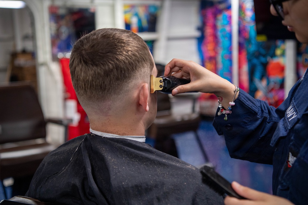 Ronald Reagan Sailors Visit the Barbershop
