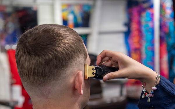 Ronald Reagan Sailors Visit the Barbershop
