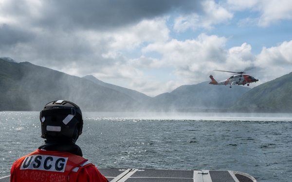 Coast Guard members conduct search and rescue exercise during leadership visit in Kodiak