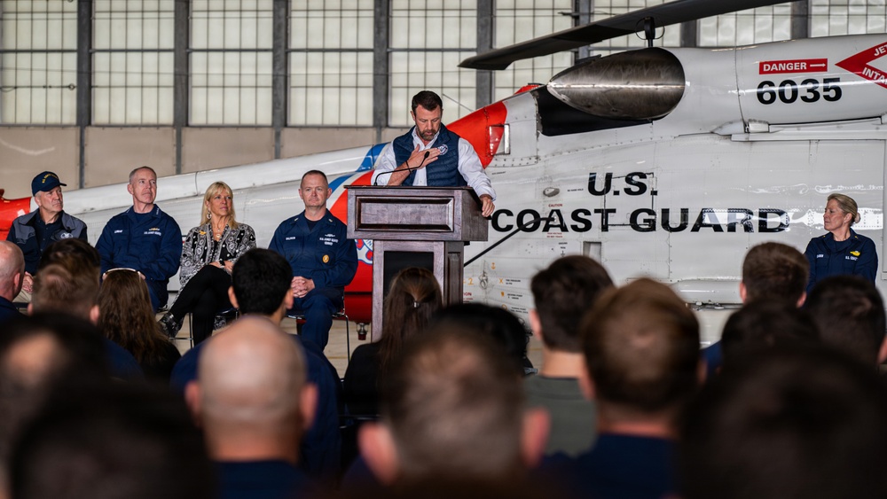 DHS Secretary, Coast Guard Commandant visit Base Kodiak