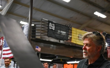 Congressman Rick Crawford Visits Little Rock AFB