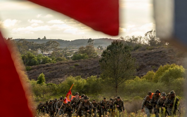 1st MLG Marines and Sailors complete 10km conditioning hike