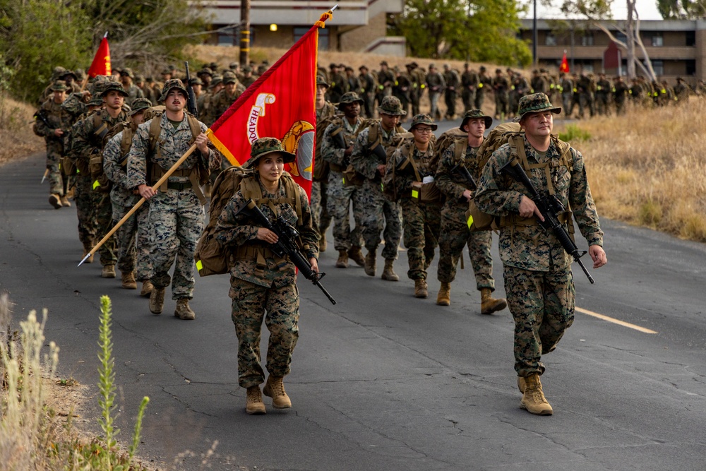 1st MLG Marines and Sailors complete 10km conditioning hike
