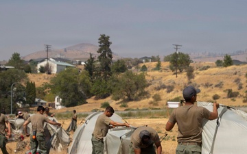 U.S. Army Soldiers from 7th Infantry Division activated as wildland firefighters on the Little Giant Fire