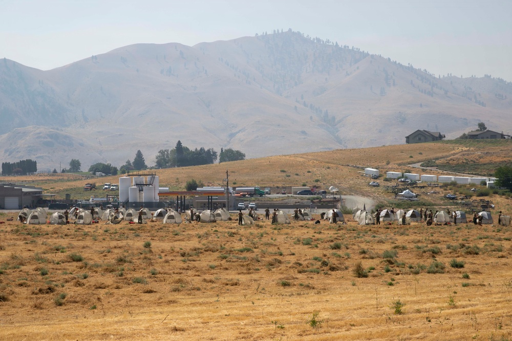 U.S. Army Soldiers from 7th Infantry Division activated as wildland firefighters on the Little Giant Fire