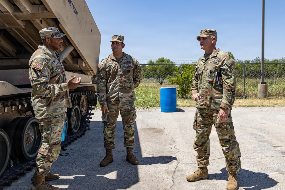 III Armored Corps Command Sergeant Major Inspects Fort Sill Maintenance