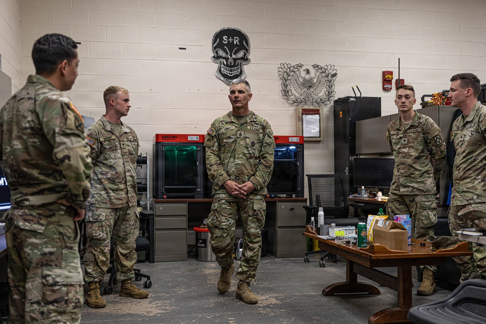 III Armored Corps Command Sergeant Major Engages with 100th BSB Soldiers
