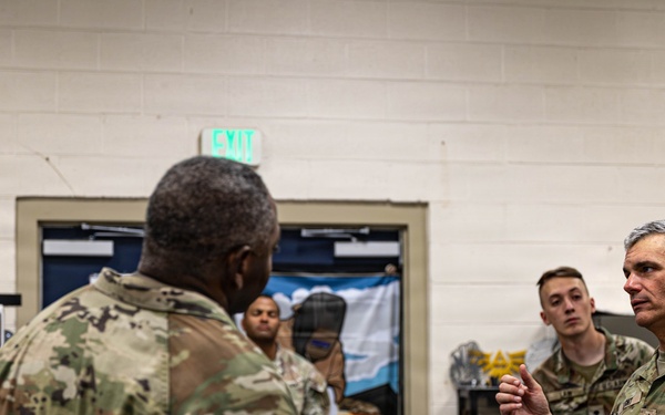III Armored Corps Command Sergeant Major Inspects Fort Sill Maintenance Capabilities