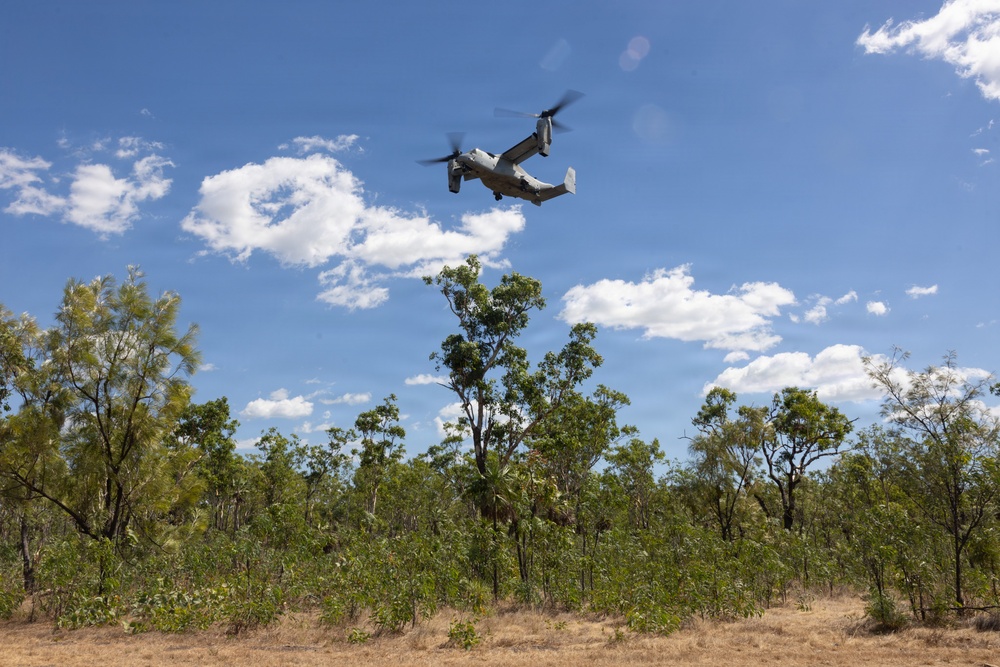 MRF-D Marines conduct fast-roping training