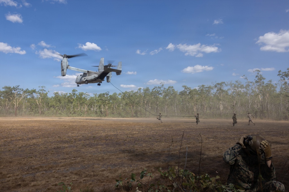 MRF-D Marines conduct fast-roping training