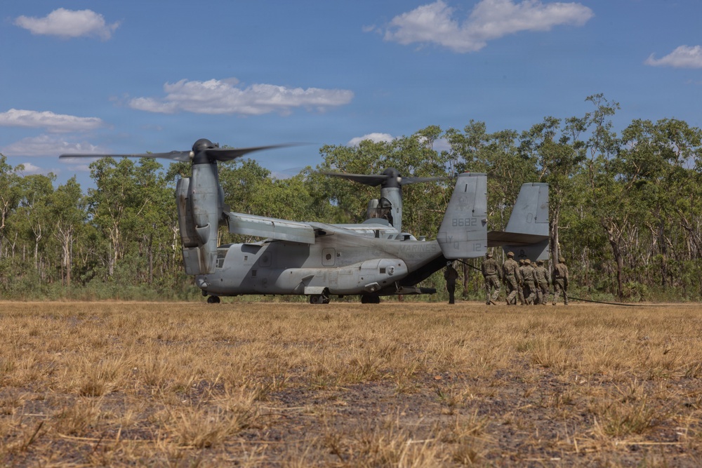 MRF-D Marines conduct fast-roping training