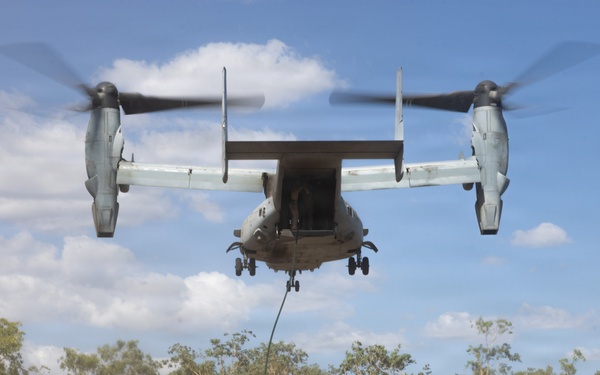 MRF-D Marines conduct fast-roping training