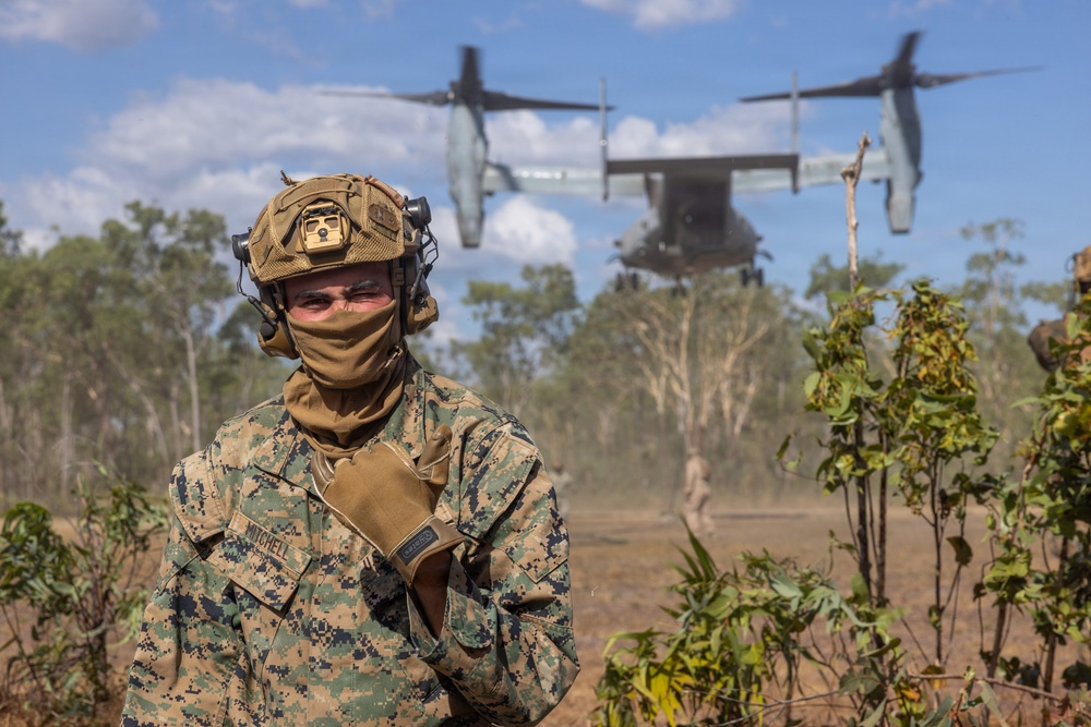 MRF-D Marines conduct fast-roping training