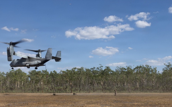 MRF-D Marines conduct fast-roping training