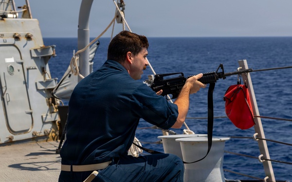 DDG 117 Conducts Weapons Familiarization