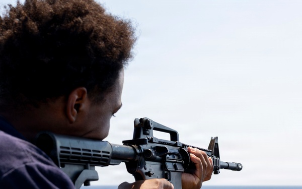 DDG 117 Conducts Weapons Familiarization