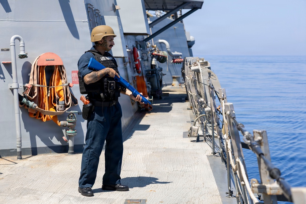 DDG 117 Conducts AT Drill