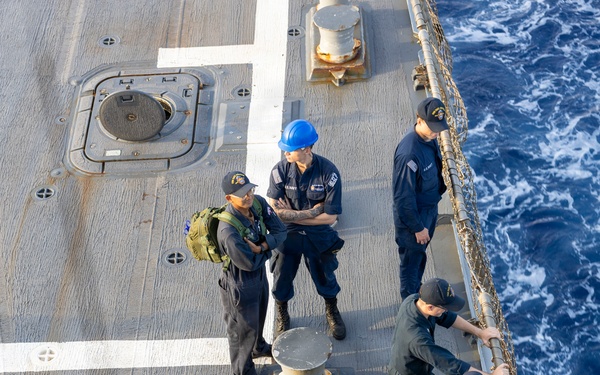 DDG 117 Pulls Into Limassol