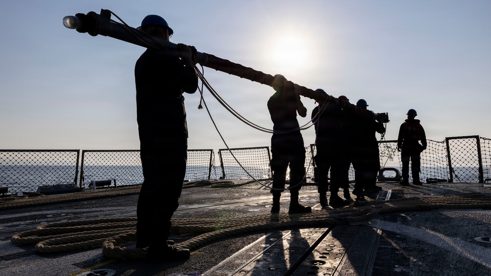 DDG 117 Pulls Into Limassol