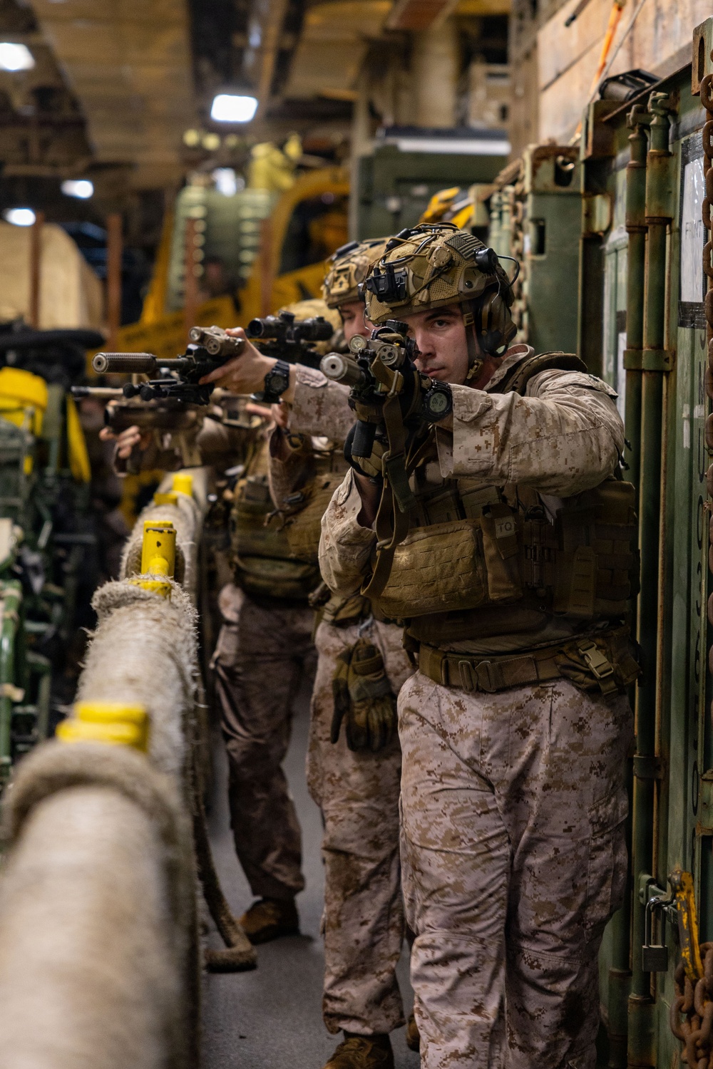 11th MEU Marines Conduct Weapons Drills Aboard USS Boxer