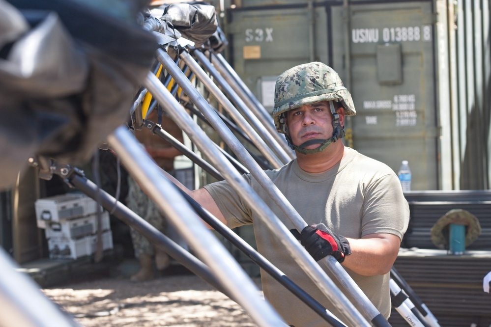 NMCB 4 Seabees Begin FTX, Build HQ