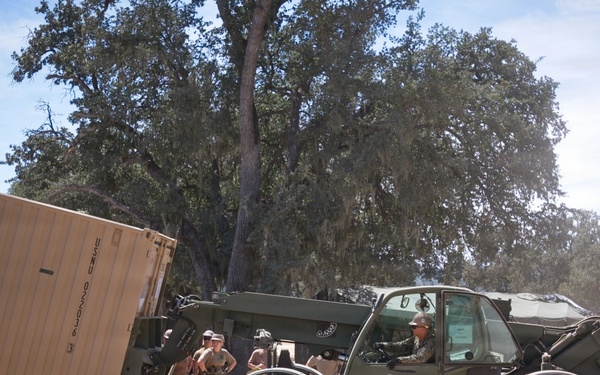 NMCB 4 Seabees Begin FTX, Build HQ