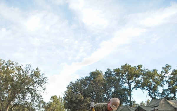 NMCB 4 Seabees Begin FTX, Build HQ