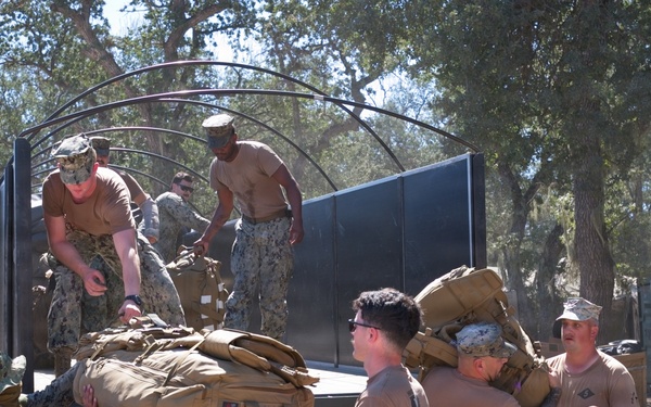NMCB 4 Seabees Begin FTX, Build HQ