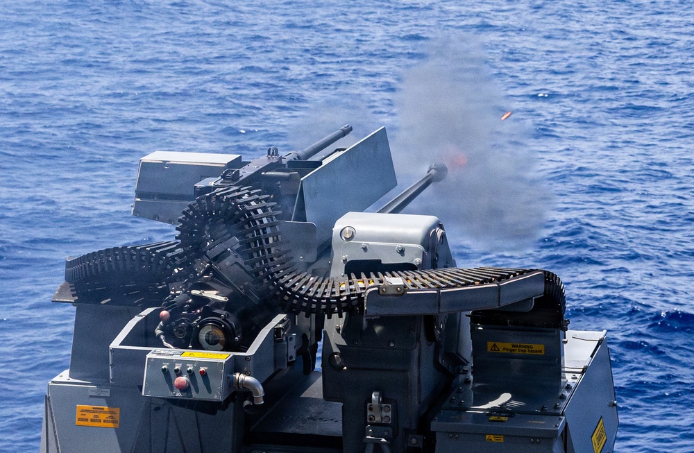 USS Mustin conducts live-fire exercise with Mark 38 Mod 4 30mm machine gun