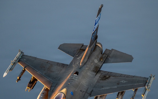 KC-135 refuels F16s for regional deterrence