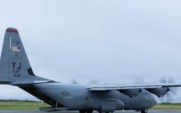 Air Force Conducts Landing Zone Safety Officer Course at le-Shima, Okinawa