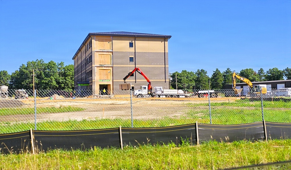 Fort McCoy Officers Quarters Project nearly 80 percent complete, remains ahead of schedule