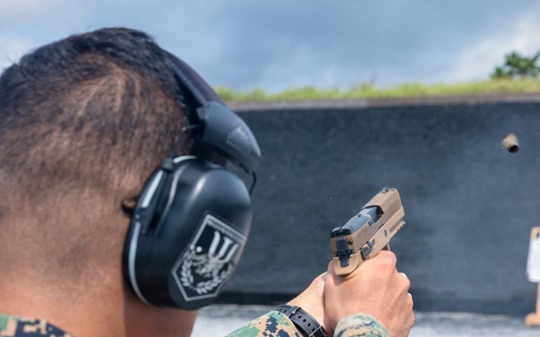5th Air Naval Gunfire Liaison Company hosts Combat Pistol Program