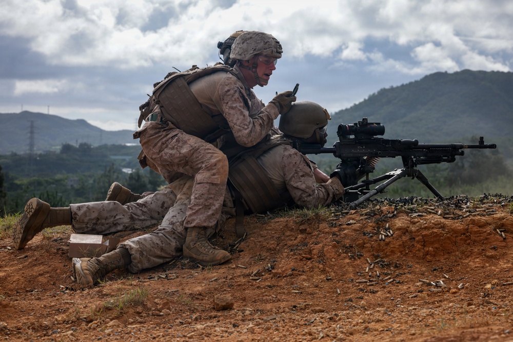 5th Air Naval Gunfire Liaison Company Marines participate in live-fire training