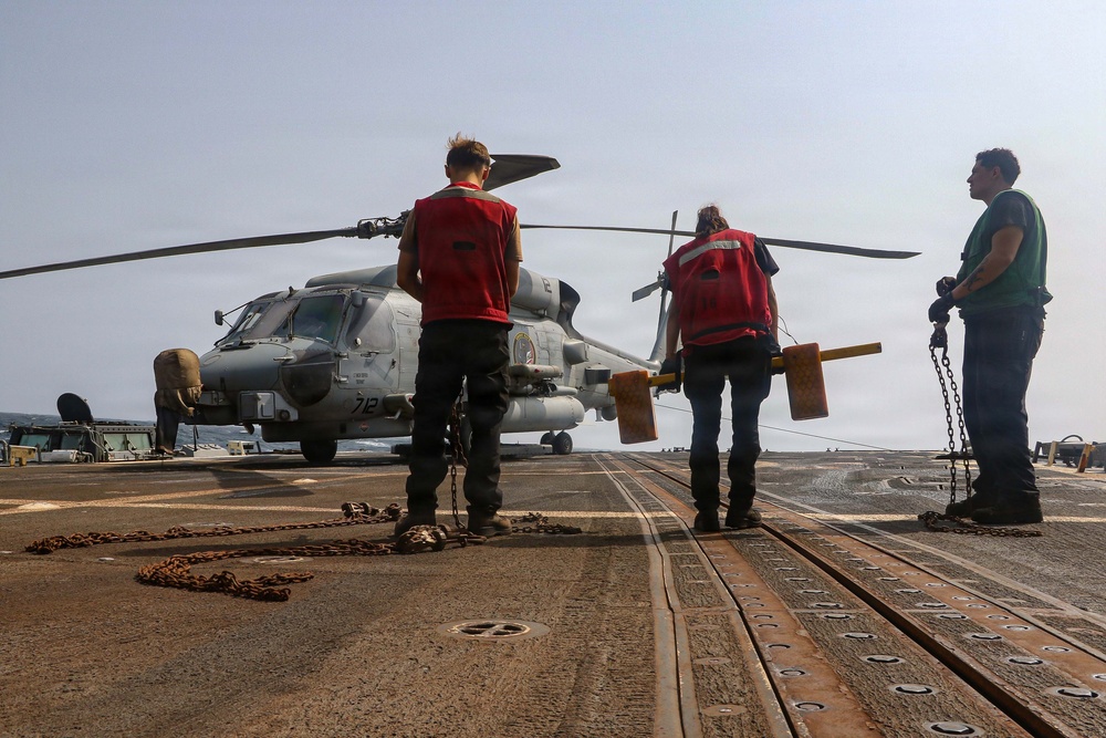 Frank E. Petersen Jr. Conducts Helicopter Operations