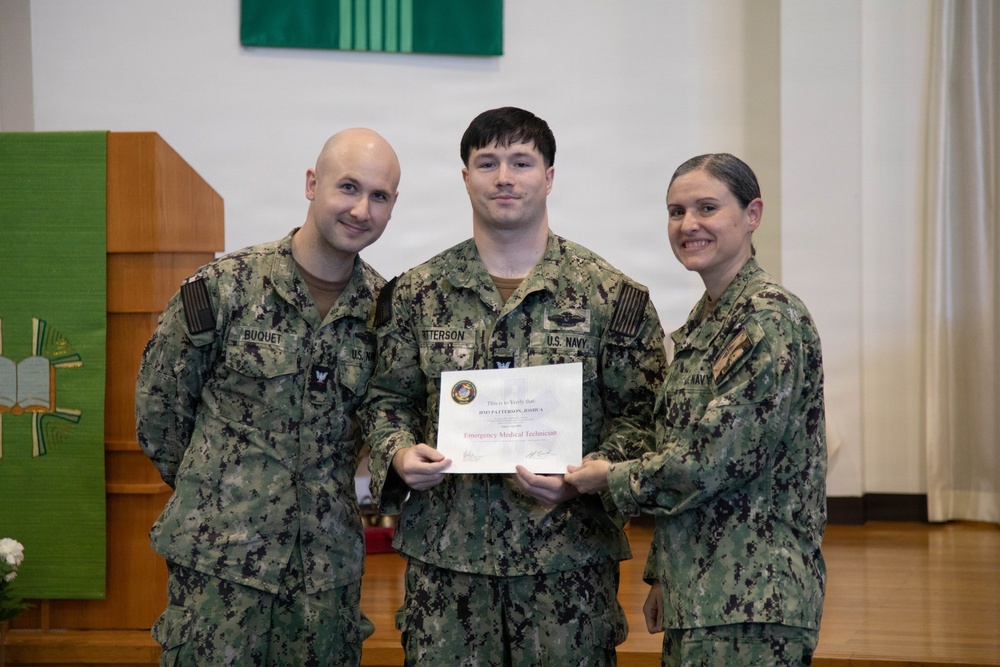 NMRTU Iwakuni EMT Course Graduation
